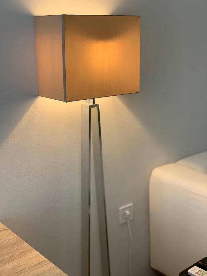Spacious 82 M2 Two Bedroom Classy Apartment Near City Center Tesalónica Exterior foto